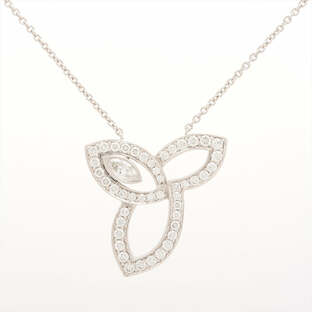 ハリーウィンストン リリークラスター ダイヤ ネックレス Pt950 11.2g/HARRY WINSTON/ネックレス長さ : 41.1cm トップサイズ縦 : 2cm トップサイズ横 : 2cm/レディースの画像