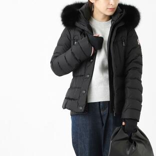 モンクレール グルノーブル MONCLER GRENOBLE ダウンジャケット BEVERLEY ブラック レディース beverley-1a00041-5399e-999の画像