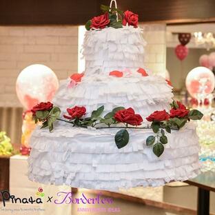 ピニャータ ウェディングケーキ ホワイト×ローズ 結婚式や2次会に♪ 送料無料 くす玉の画像