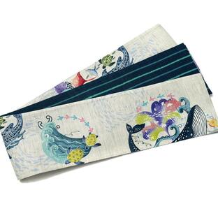 半幅帯 WAKKA 麻 オーシャンズ グレー 海 魚 クジラ 紅型風 紺 青 黄緑 グラデーション 縞 ナチュラル リバーシブル シック モダン 日本製 半巾帯 夏帯の画像