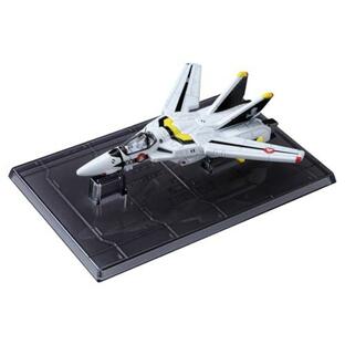 タカラトミー トミカプレミアム unlimited 超時空要塞マクロス VF-1S バルキリー (ロイ・フォッカー 機) ミニカー おもちゃの画像