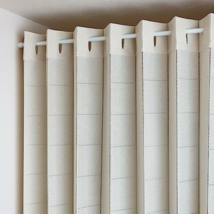 カエイレース(Kaei-lace) 日本製 パタパタ アコーディオンカーテン 遮熱 断熱 保温 間仕切り目隠し 程よい透け感 長さの調整可能 ランダムドット柄 巾100cm×丈200cm アイボリーの画像