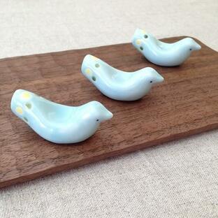 青い鳥 箸置き 水色 陶器 小鳥 かわいい テーブル雑貨の画像