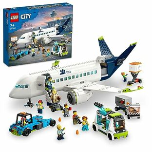 レゴ(LEGO) シティ 旅客機 クリスマスプレゼント クリスマス 60367 おもちゃ ブロック プレゼント 飛行機 ひこうき 男の子 女の子 7歳 ~の画像