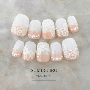 ネイルチップ つけ爪 ブライダルネイル かわいい ショート ロング デザイン 夏ネイル nail プレゼント 短い爪 小さい爪 大きい爪 ベリーショート ちび爪 大人ネイル 付け爪 オフィスネイル シンプル【1845】ホワイトフラワーベージュの画像