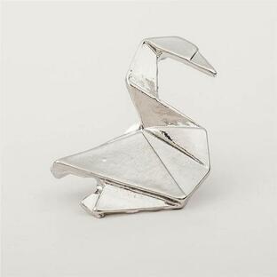 ピンズ ピンバッジ ブローチ 銀 シルバー(ツル 鶴) アニマル 動物 折り紙 折紙 送料無料の画像
