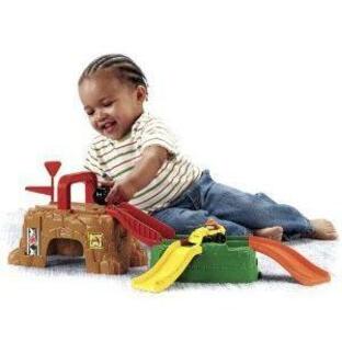 Fisher Price (フィッシャープライス) Little People Wheelies Play 'n Go Construction Siteの画像
