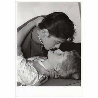 ポストカード モノクロ写真 ロミー・シュナイダーとアラン・ドロン 俳優 恋ひとすじに 映画の画像